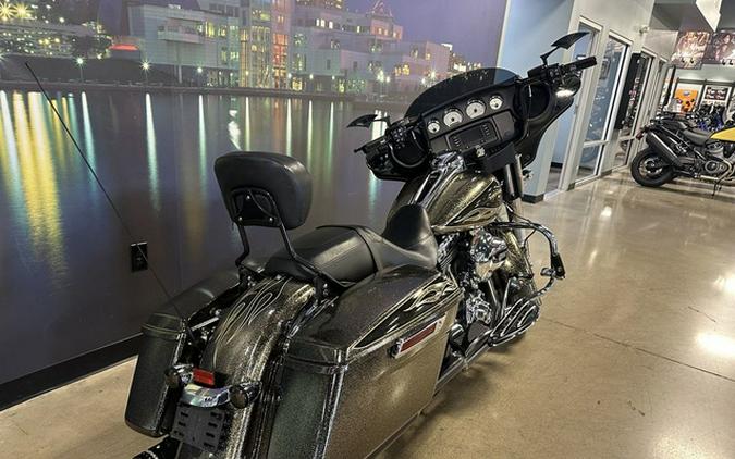 2016 Harley-Davidson FLHX - Street Glide