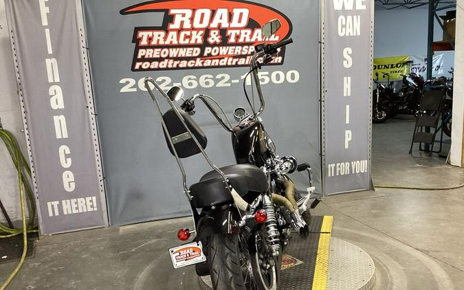 2016 Harley-Davidson® XL1200V - Sportster® Seventy-Two®