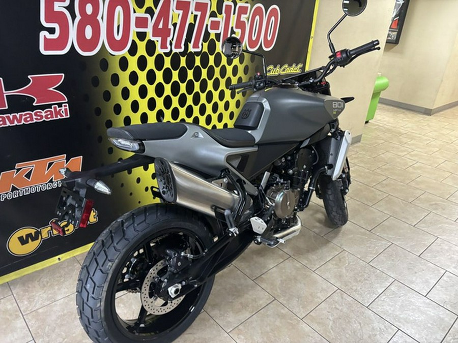 2027 Husqvarna SVARTPILEN 801 SE