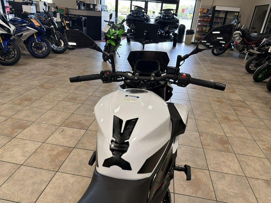 2026 Kawasaki Z500 SE ABS