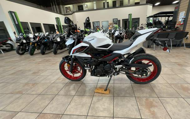 2026 Kawasaki Z500 SE ABS