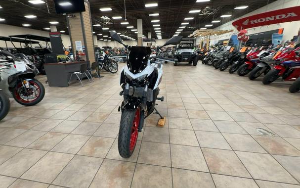 2026 Kawasaki Z500 SE ABS
