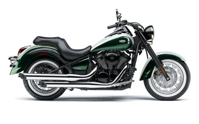 2022 Kawasaki Vulcan® 900 Classic