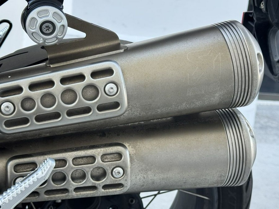 2023 BMW R nineT Pure 719 Underground/Light White