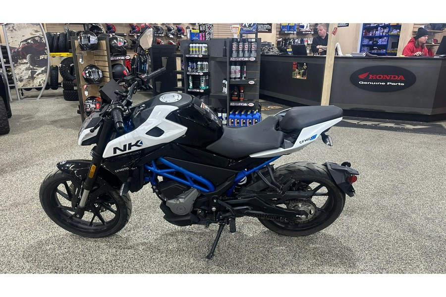2025 CFMOTO 300NK