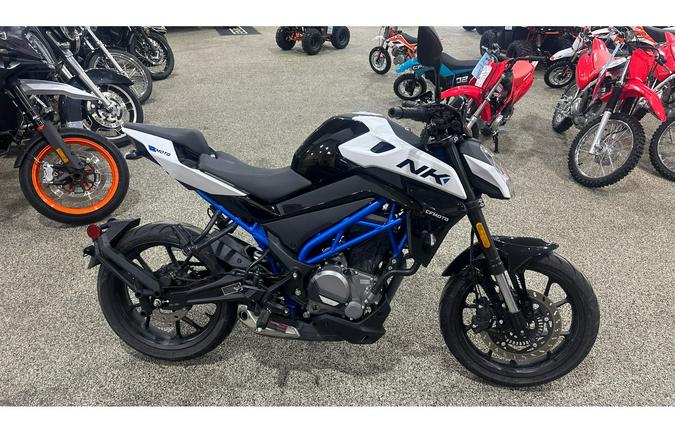 2025 CFMOTO 300NK