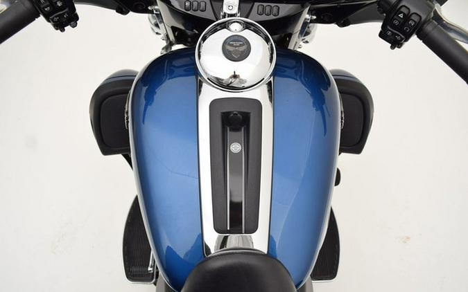 2018 Harley-Davidson Trike FLHTCUTG - Tri Glide Ultra