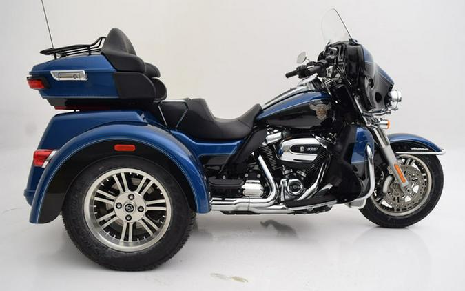 2018 Harley-Davidson Trike FLHTCUTG - Tri Glide Ultra