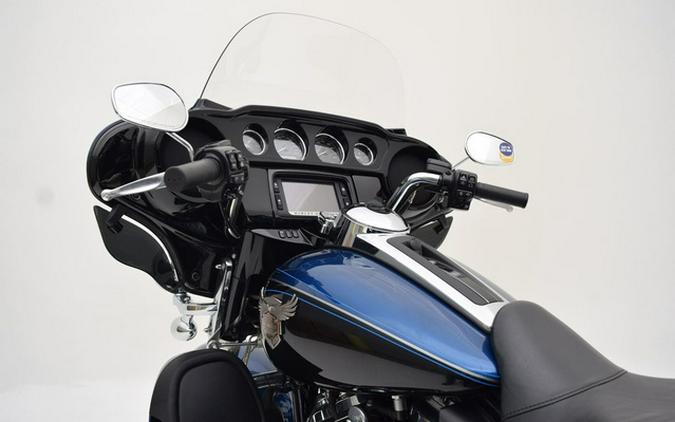 2018 Harley-Davidson Trike FLHTCUTG - Tri Glide Ultra