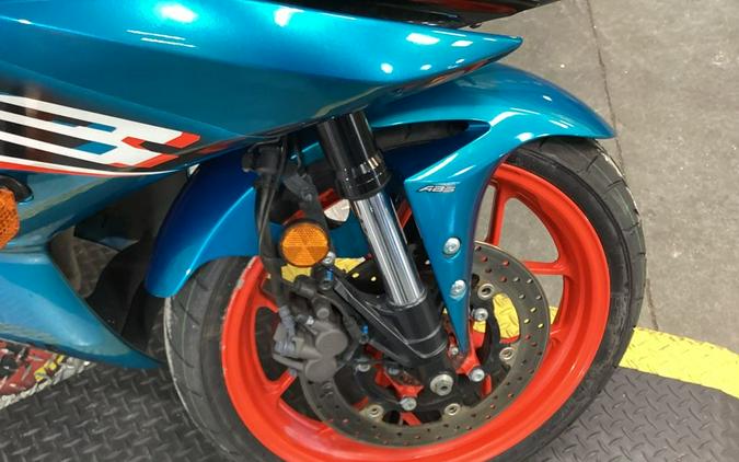 2021 Yamaha YZF-R3 ABS