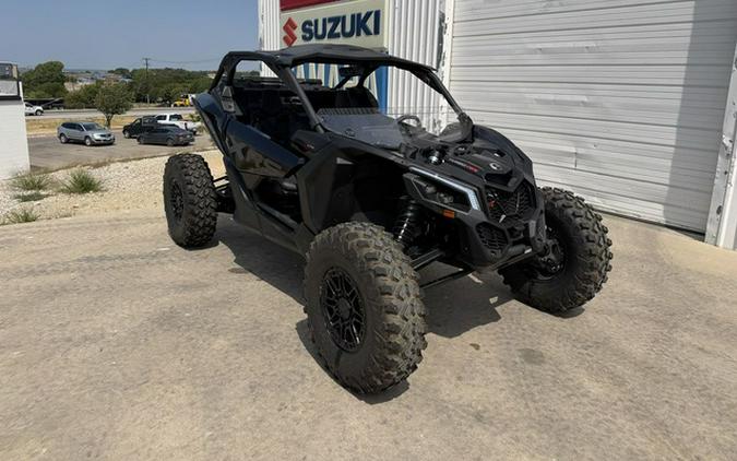 2026 Can-Am Maverick X3 X Rs Turbo RR Triple Black_4.5 In