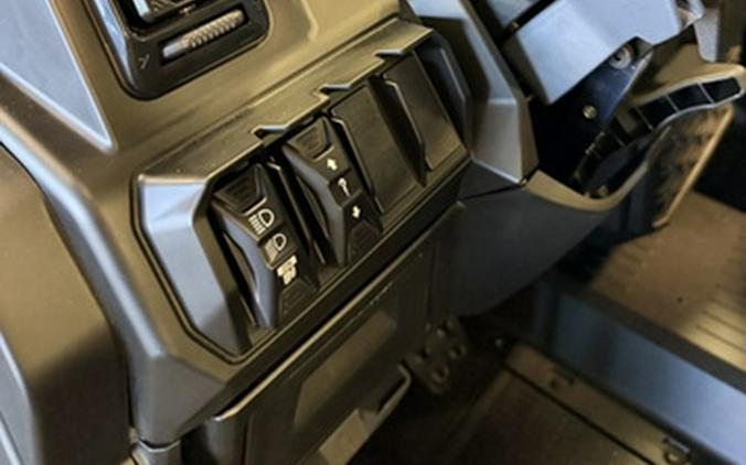 2027 Can-Am Defender XU XT CAB HD10