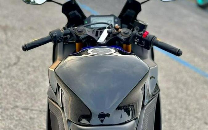 2020 Yamaha YZF-R3 Monster Energy