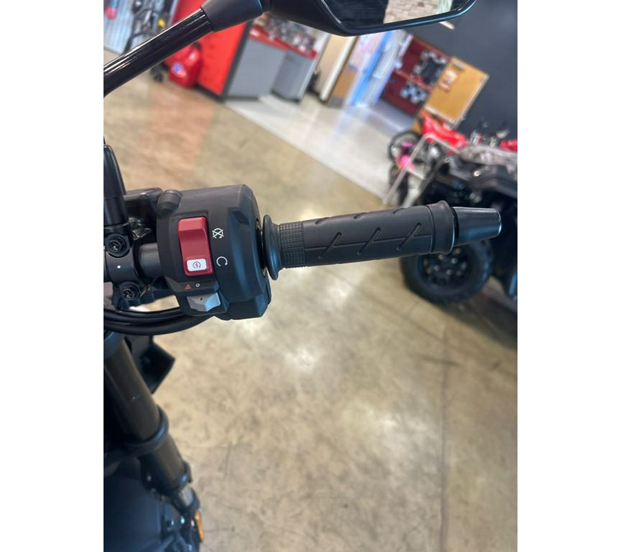2025 Honda CB750 Hornet Base
