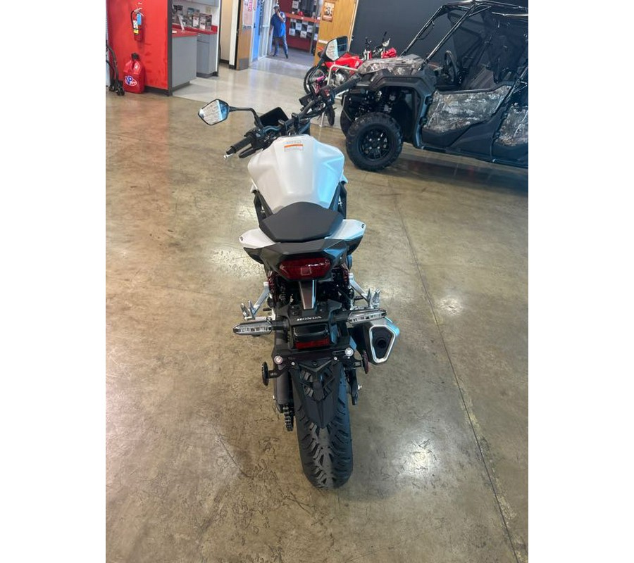 2025 Honda CB750 Hornet Base