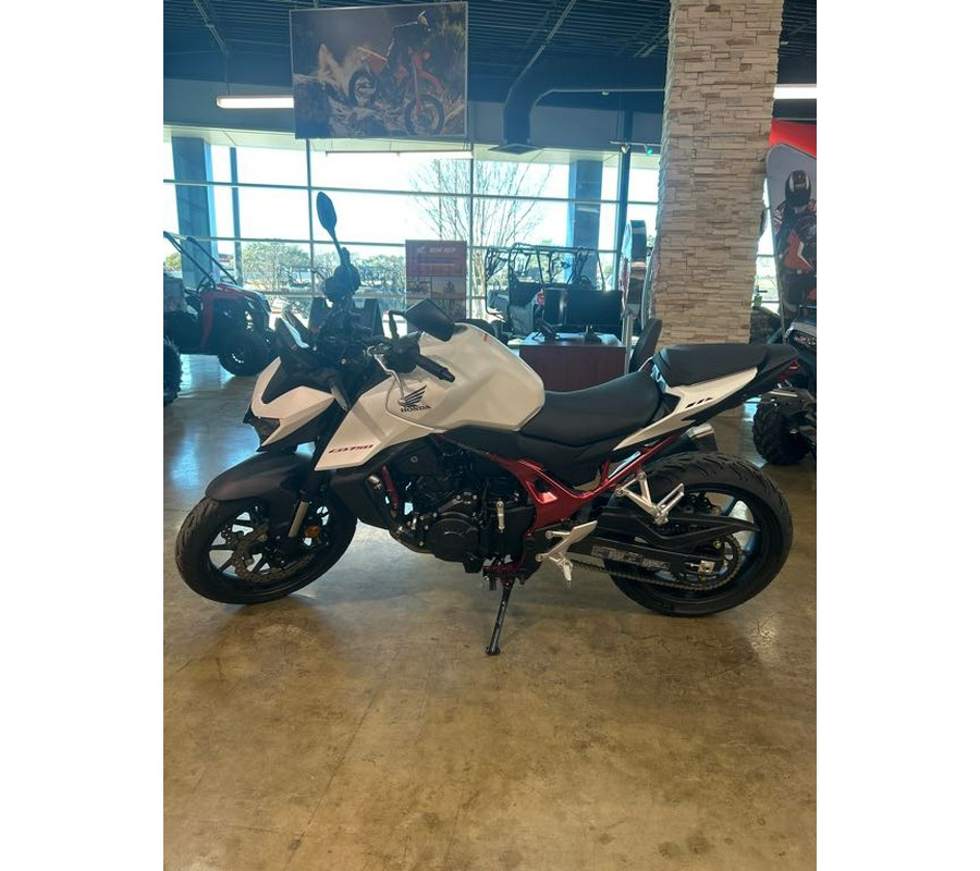 2025 Honda CB750 Hornet Base