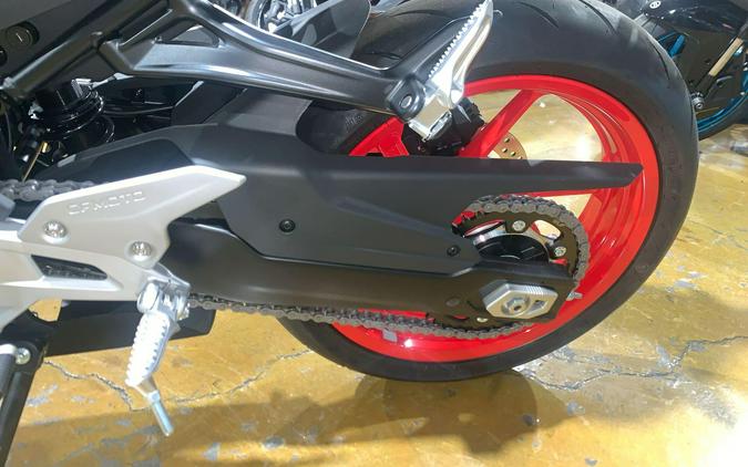 2025 CFMOTO 450SS CF400-6US