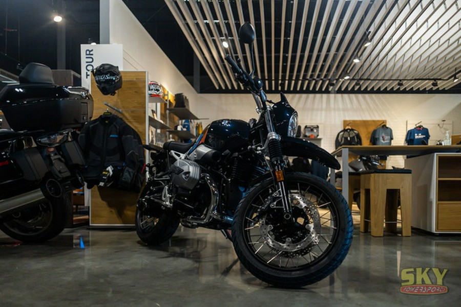 2023 BMW R nineT Urban GS Imperial Blue Metallic