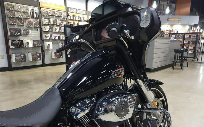 2026 Harley-Davidson® FLHX - Street Glide®
