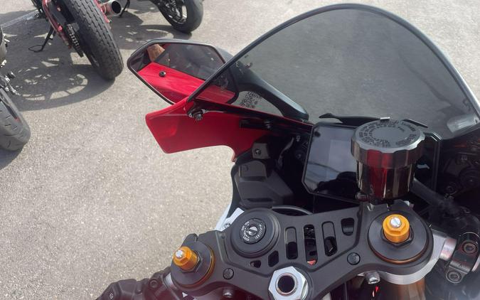 2026 Yamaha YZF-R7 CA 70th Anniversary Edition