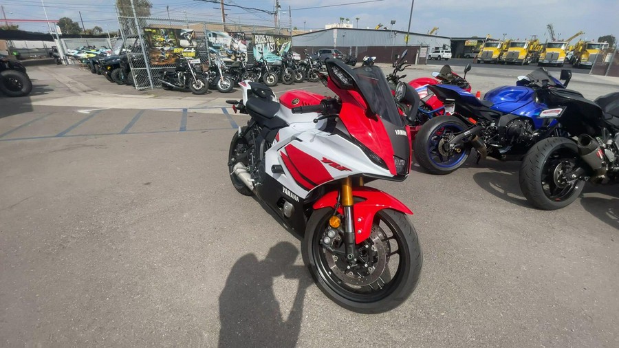 2026 Yamaha YZF-R7 CA 70th Anniversary Edition