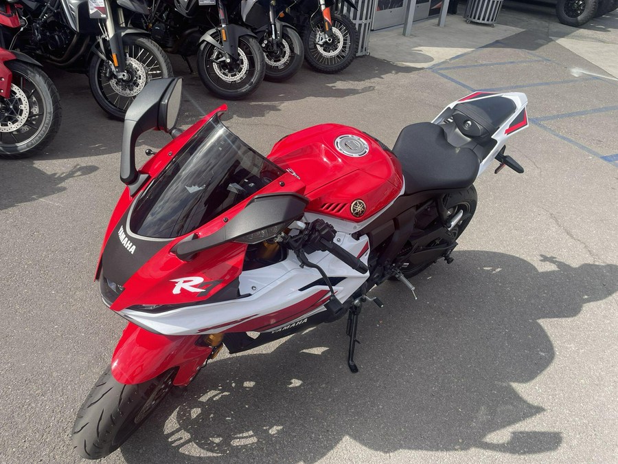 2026 Yamaha YZF-R7 CA 70th Anniversary Edition
