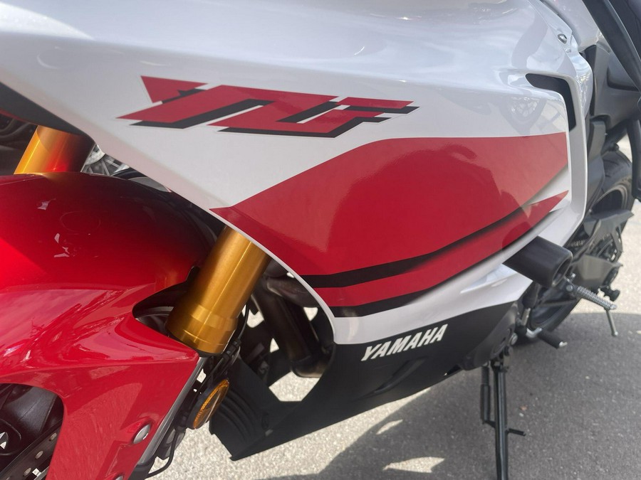 2026 Yamaha YZF-R7 CA 70th Anniversary Edition