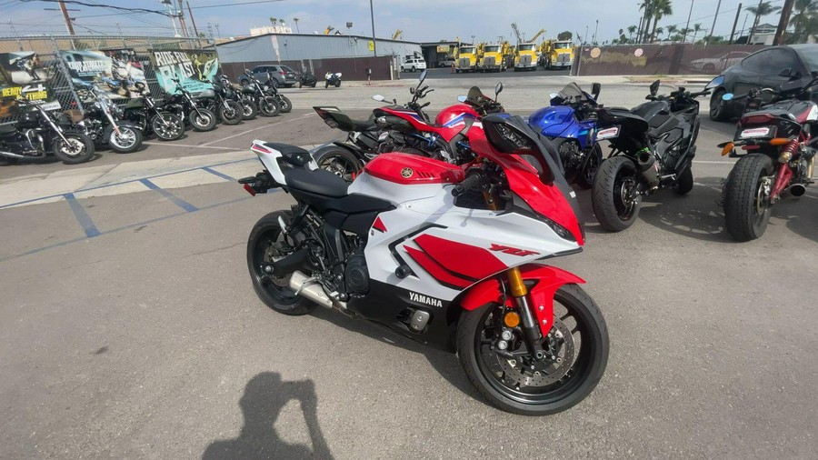 2026 Yamaha YZF-R7 CA 70th Anniversary Edition