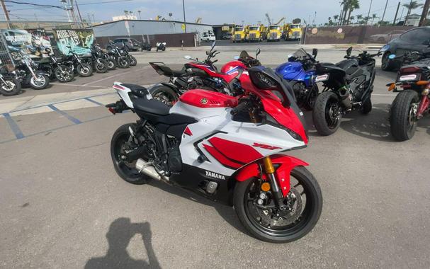 2026 Yamaha YZF-R7 CA 70th Anniversary Edition