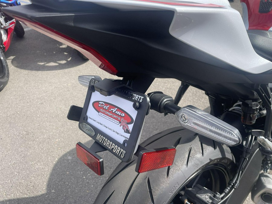 2026 Yamaha YZF-R7 CA 70th Anniversary Edition
