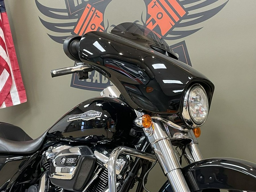 2021 Harley-Davidson Street Glide® Base