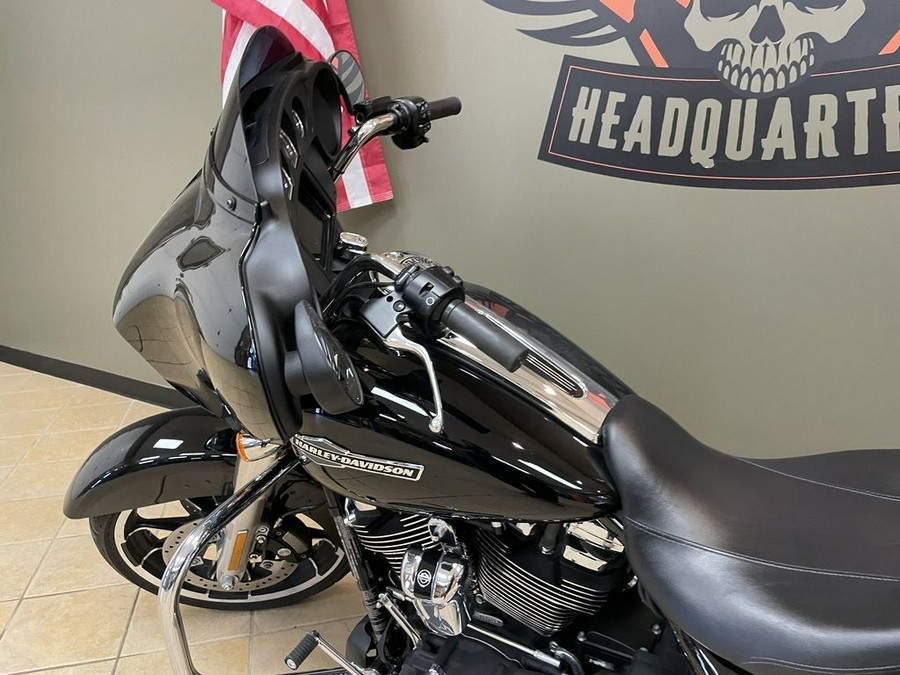 2021 Harley-Davidson Street Glide® Base