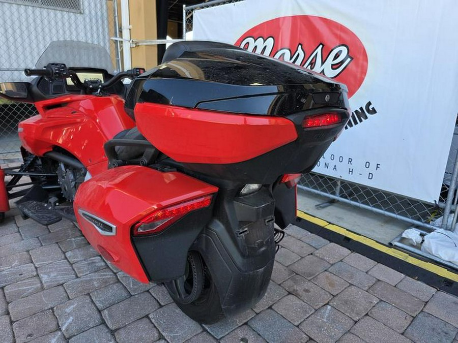 2024 Can-Am® Spyder F3