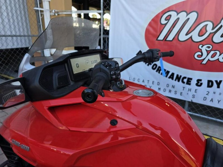 2024 Can-Am® Spyder F3