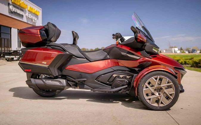 2026 Can-Am® Spyder RT Sea-to-Sky