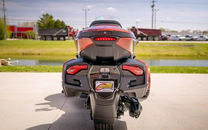 2026 Can-Am® Spyder RT Sea-to-Sky