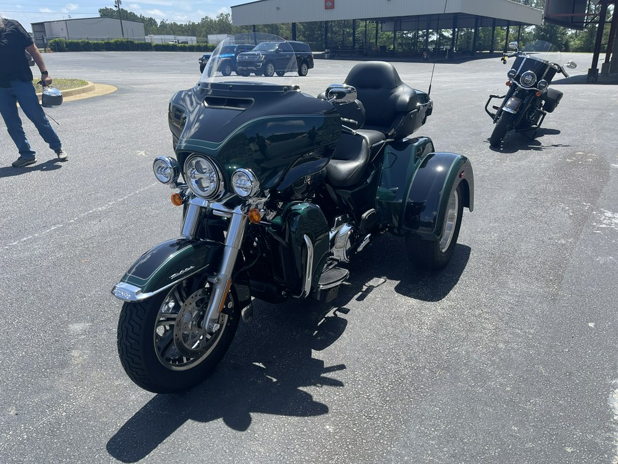 2024 Harley-Davidson Tri Glide® Ultra