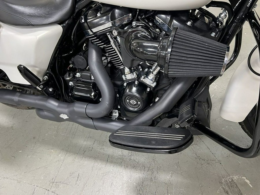 2018 Harley-Davidson FLHXS - Street Glide Special