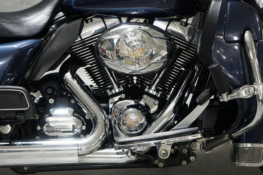 2009 Harley-Davidson® FLHTCU - Ultra Classic® Electra Glide®