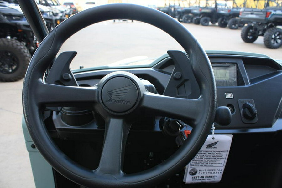 2026 Honda® SXS520M2T