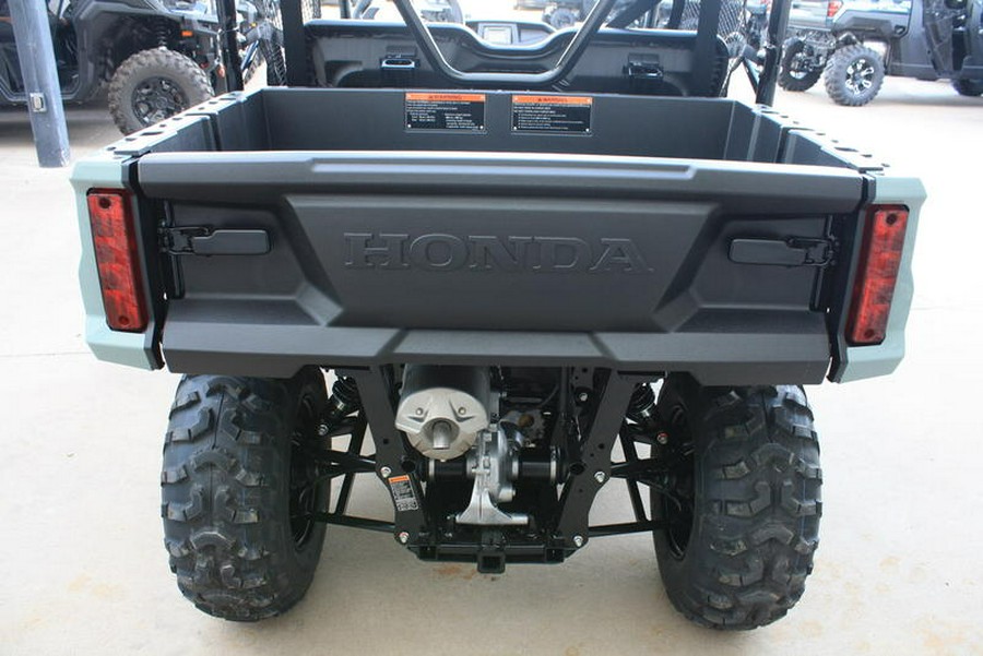 2026 Honda® SXS520M2T