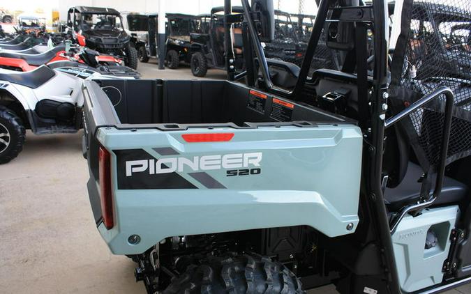 2026 Honda® SXS520M2T