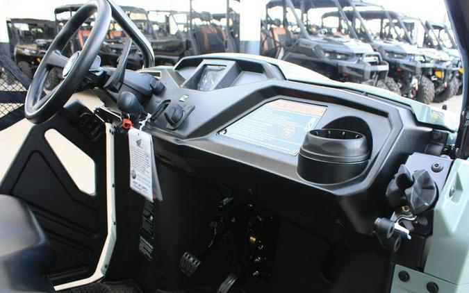 2026 Honda® SXS520M2T