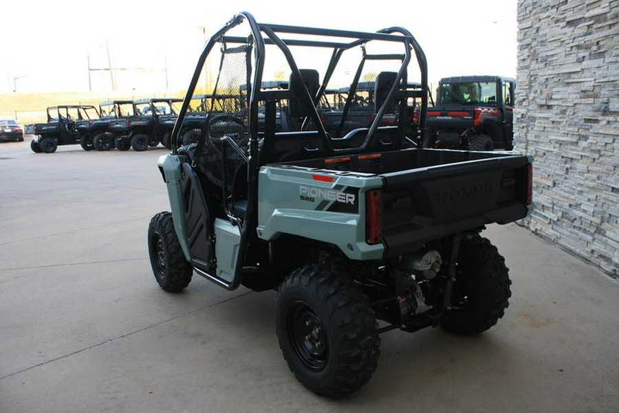 2026 Honda® SXS520M2T