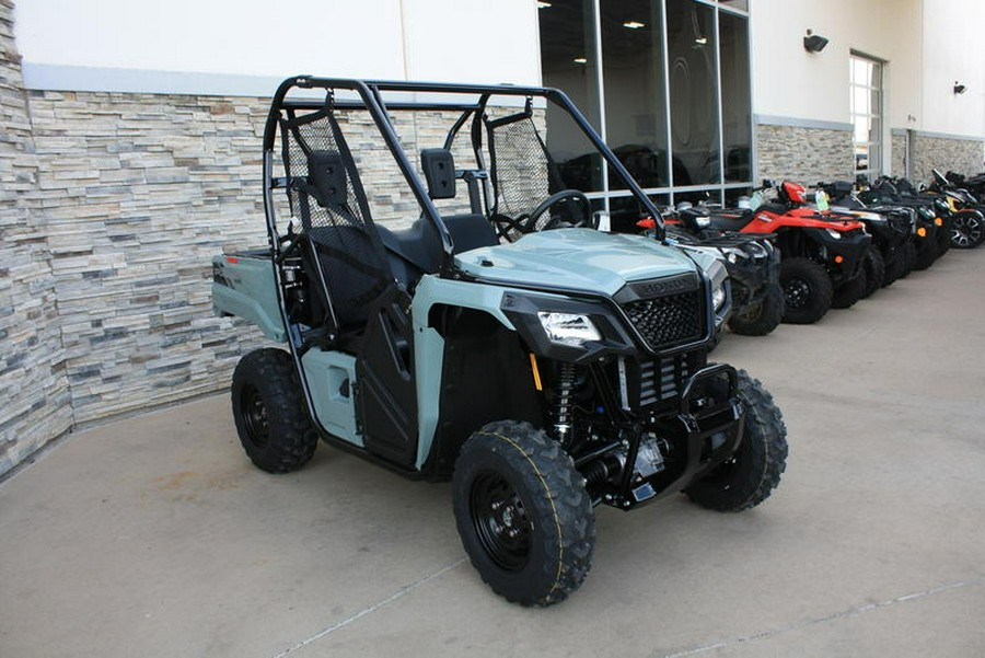 2026 Honda® SXS520M2T