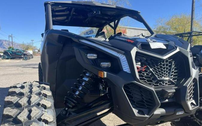 2026 Can-Am® Maverick X3 Max X RS Turbo RR Triple Black_4.5 in