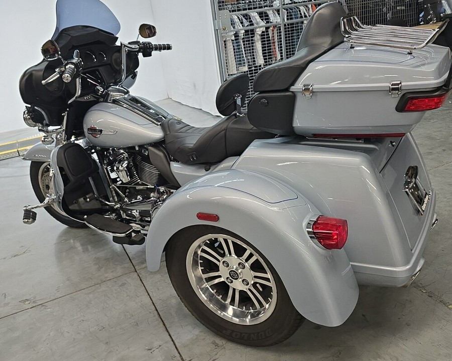 FLHTCUTG 2023 Tri Glide® Ultra