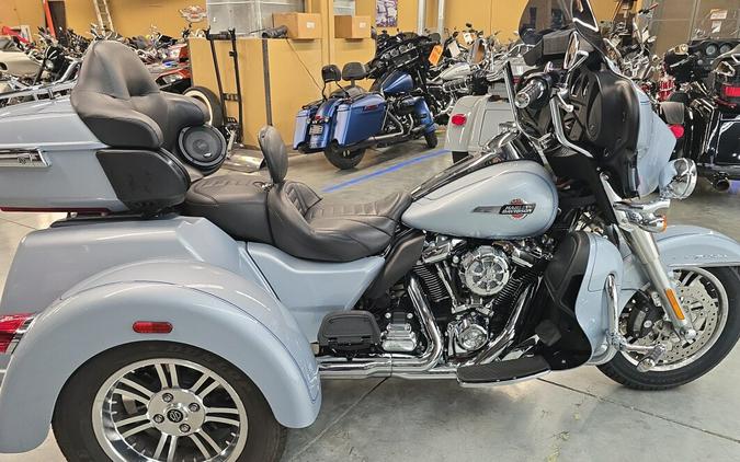 FLHTCUTG 2023 Tri Glide® Ultra