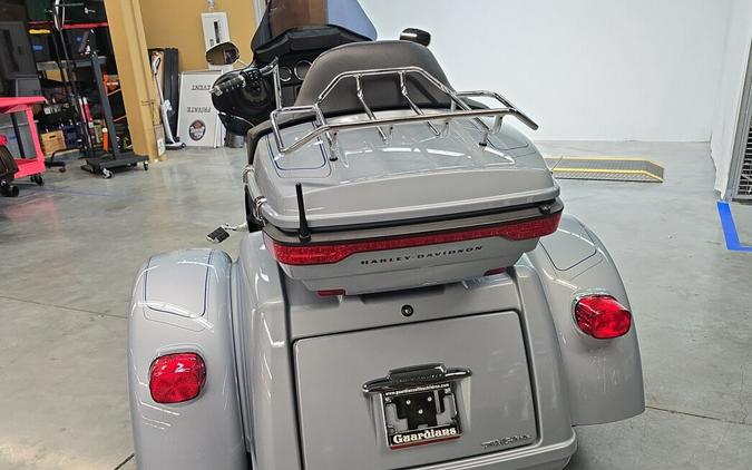 FLHTCUTG 2023 Tri Glide® Ultra