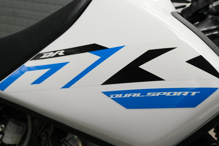 2026 SUZUKI DR650S